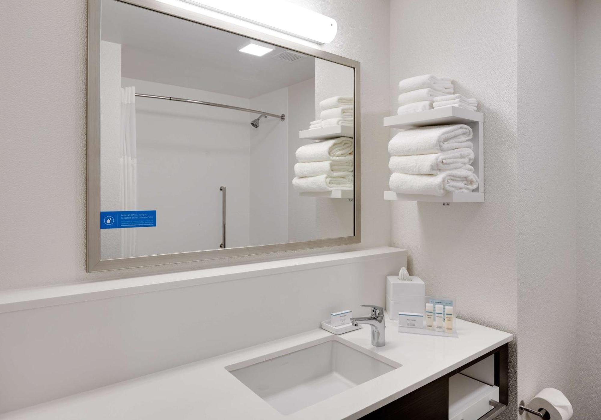 Hampton Inn By Hilton Irvine Spectrum Lake Forest Esterno foto